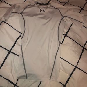 Dry fit, under armor shirt